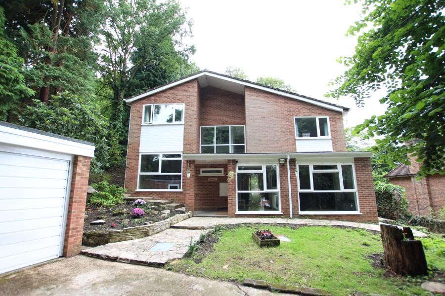 4 bed detached house to rent in St Johns, Woking, Surrey GU21, £3,150 pcm