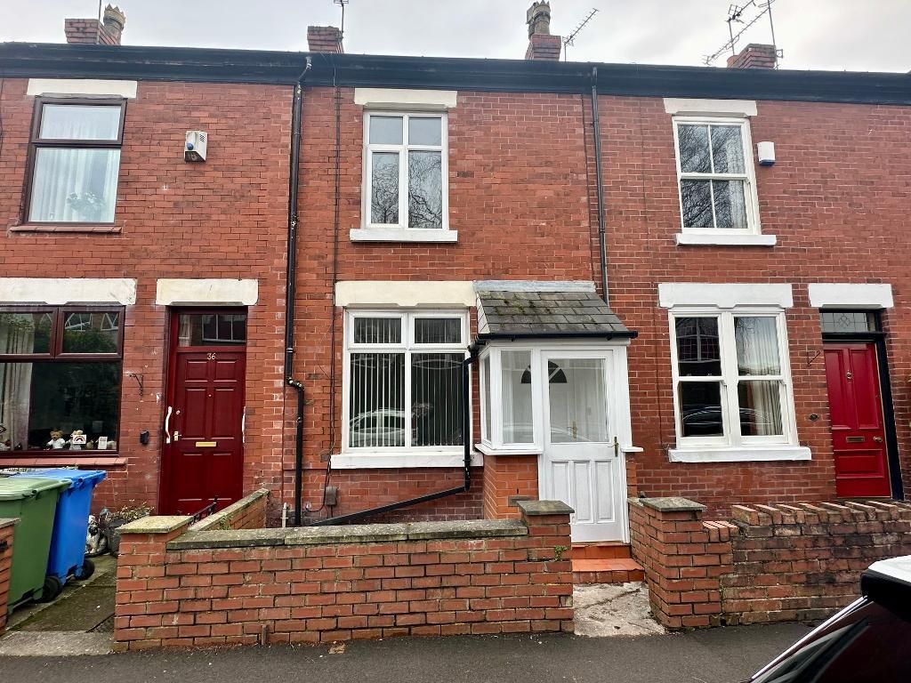 2 bed terraced house to rent in Lake Street, Great Moor, Stockport SK2, £900 pcm