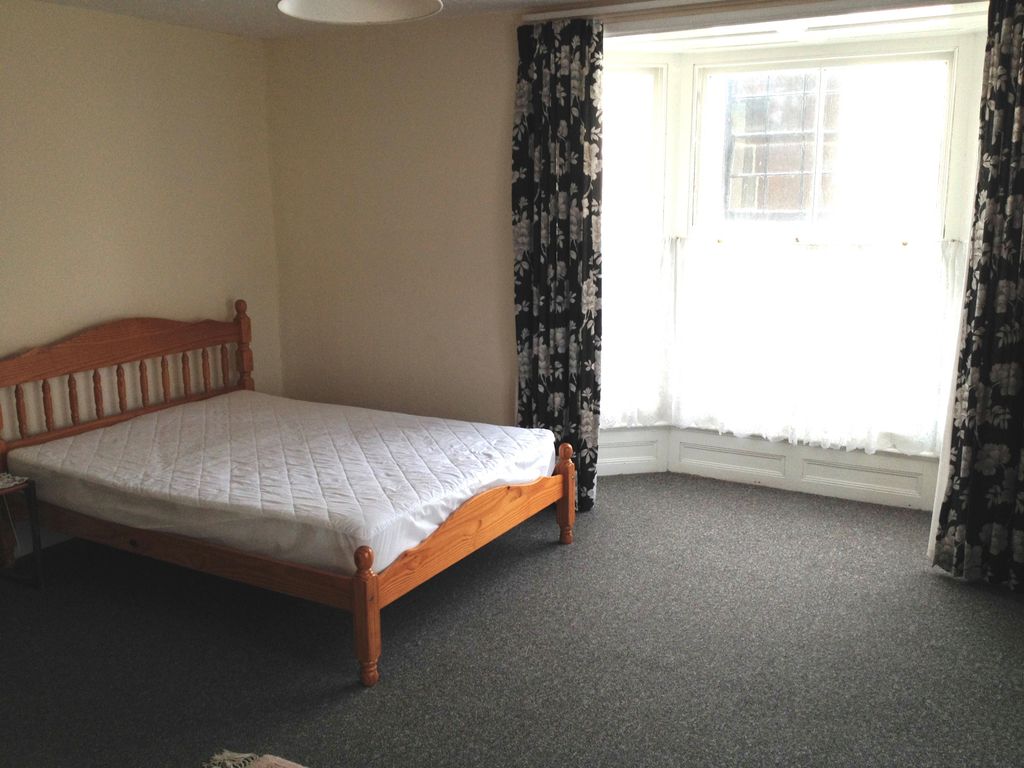 Room to rent in St. Alban Street, Weymouth DT4, £525 pcm