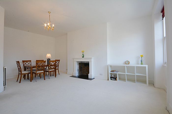 2 bed flat for sale in Upper Wimpole Street, London W1G, £1,800,000