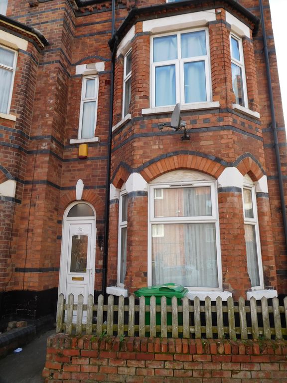5 bed semi-detached house to rent in Colville Street, Nottingham NG1, £2,817 pcm