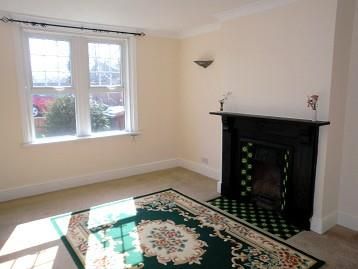 2 bed terraced house to rent in Newbury, Berkshire RG14, £1,250 pcm
