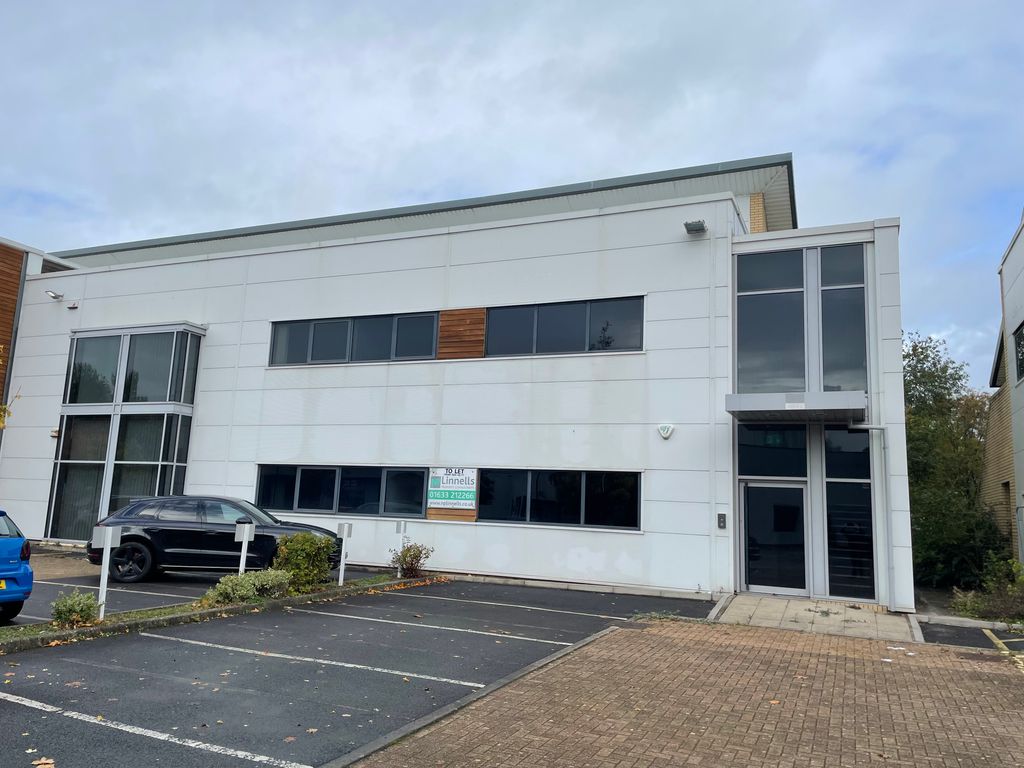Office to let in Brecon Court, Llantarnam Park, Cwmbran NP44, £32,000 pa