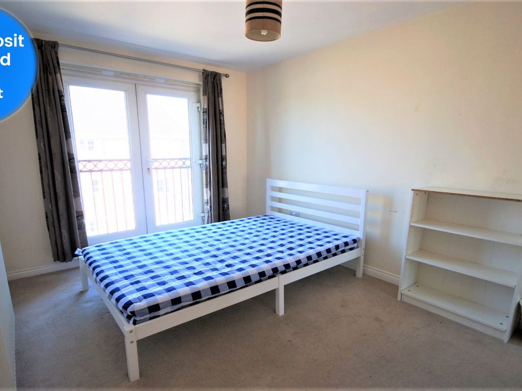 2 bed flat to rent in Signet Square, Coventry CV2, £850 pcm