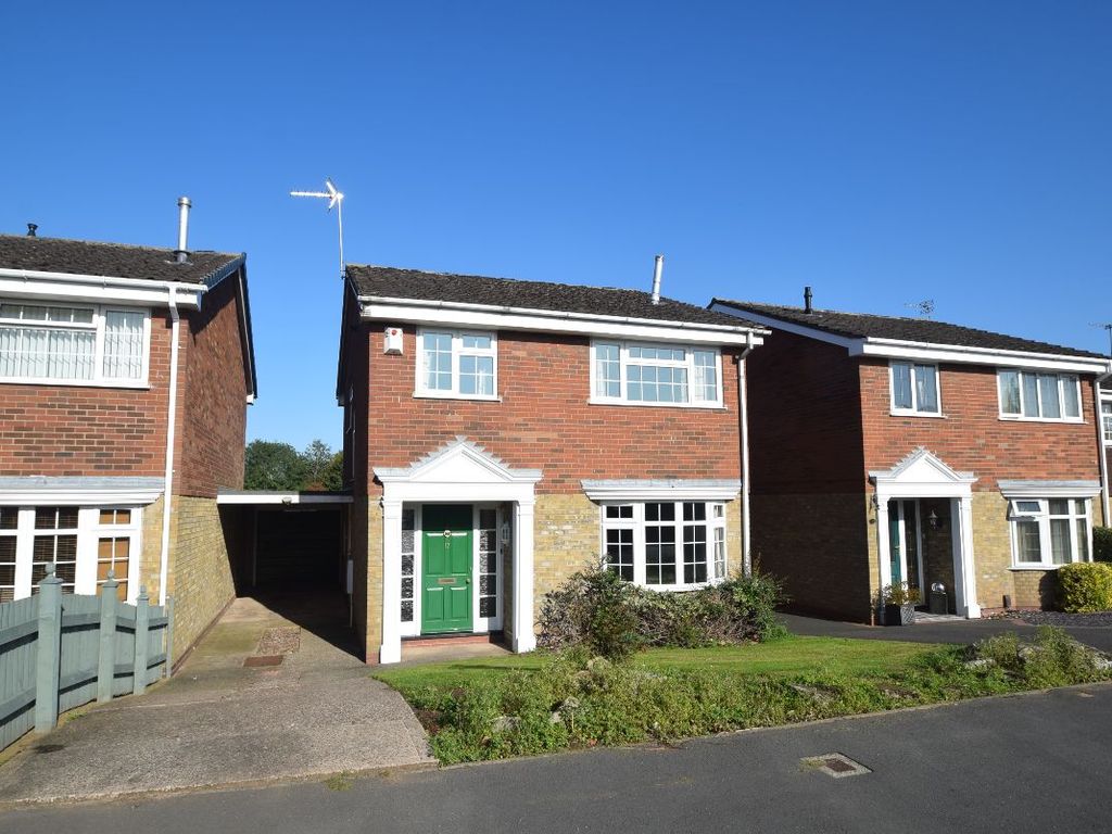 4 bed detached house to rent in Aqualate Close, Newport TF10, £381 pppm
