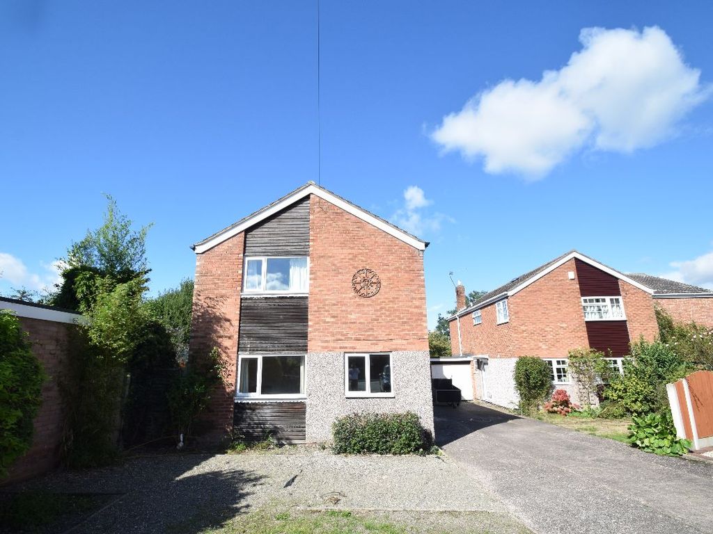 5 bed detached house to rent in Pen Y Bryn Way, Newport TF10, £355 pppm