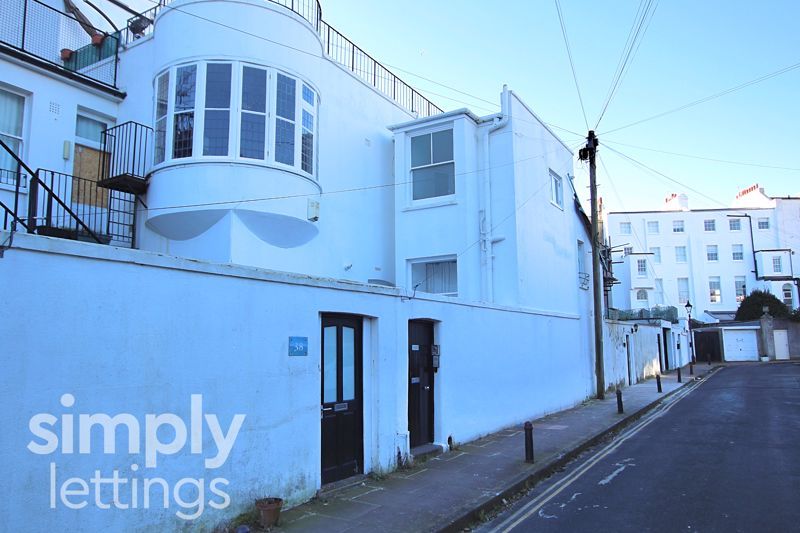 1 bed flat to rent in Arundel Terrace, Brighton BN2, £1,395 pcm