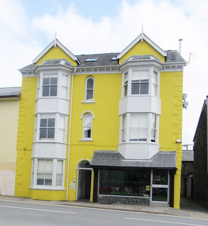 1 bed flat to rent in Penrallt Street, Machynlleth SY20, £485 pcm
