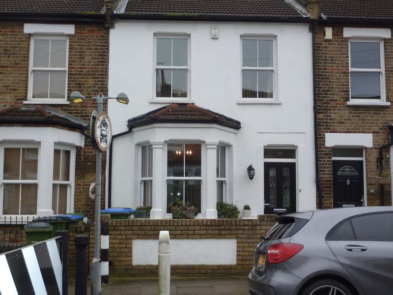 2 bed terraced house to rent in Reventlow Road, London SE9, £1,850 pcm
