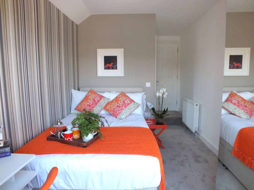 Room to rent in Caversham Road, Reading RG1, £695 pcm
