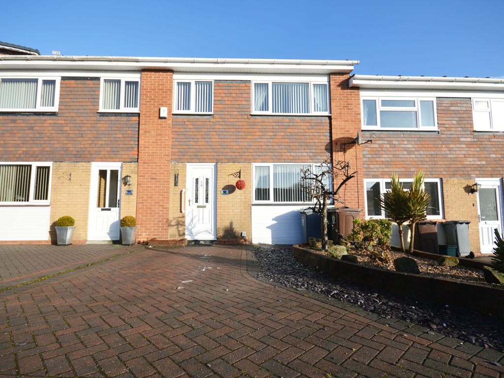 3 bed terraced house for sale in Stretton Road, Shirley, Solihull B90, £285,000
