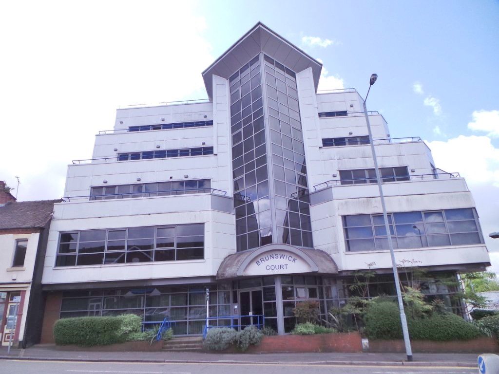 1 bed flat for sale in Brunswick Court, Newcastle-Under-Lyme, Staffordshire ST5, £84,995