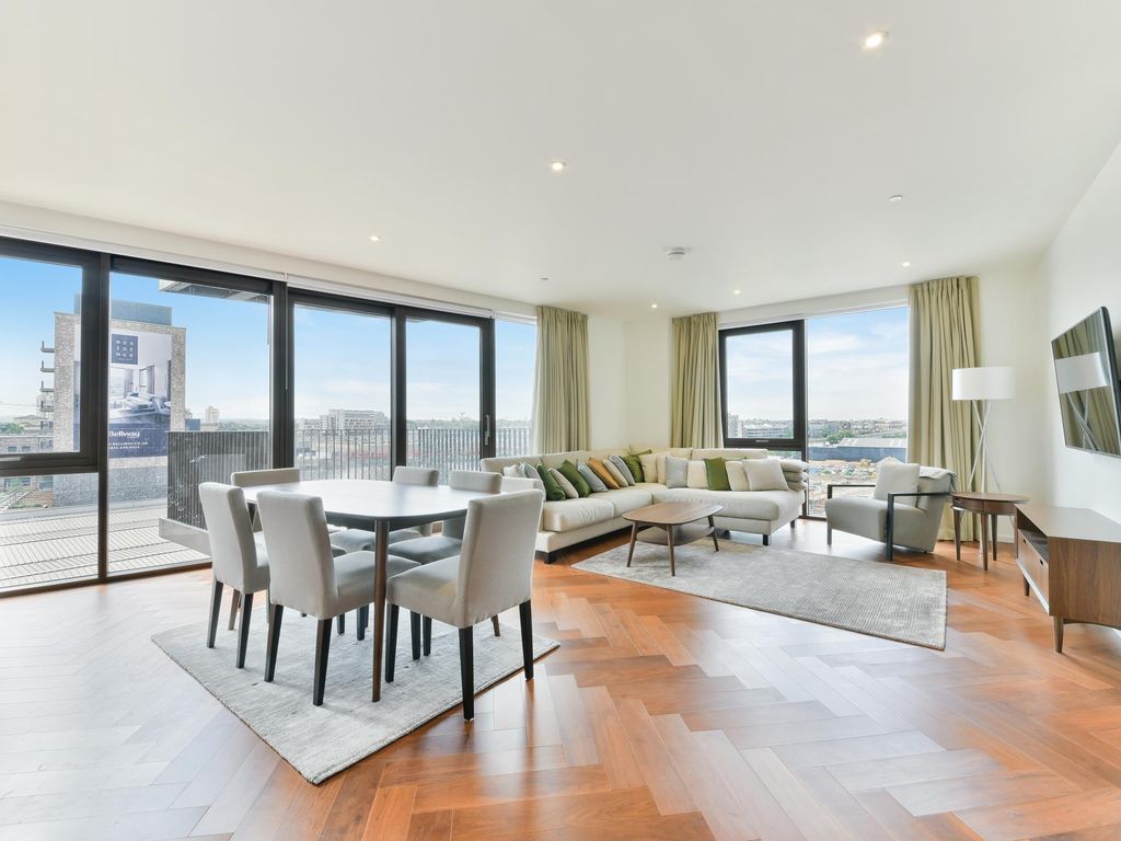 2 bed flat for sale in Capital Building, Embassy Gardens, Nine Elms SW11, £1,245,000