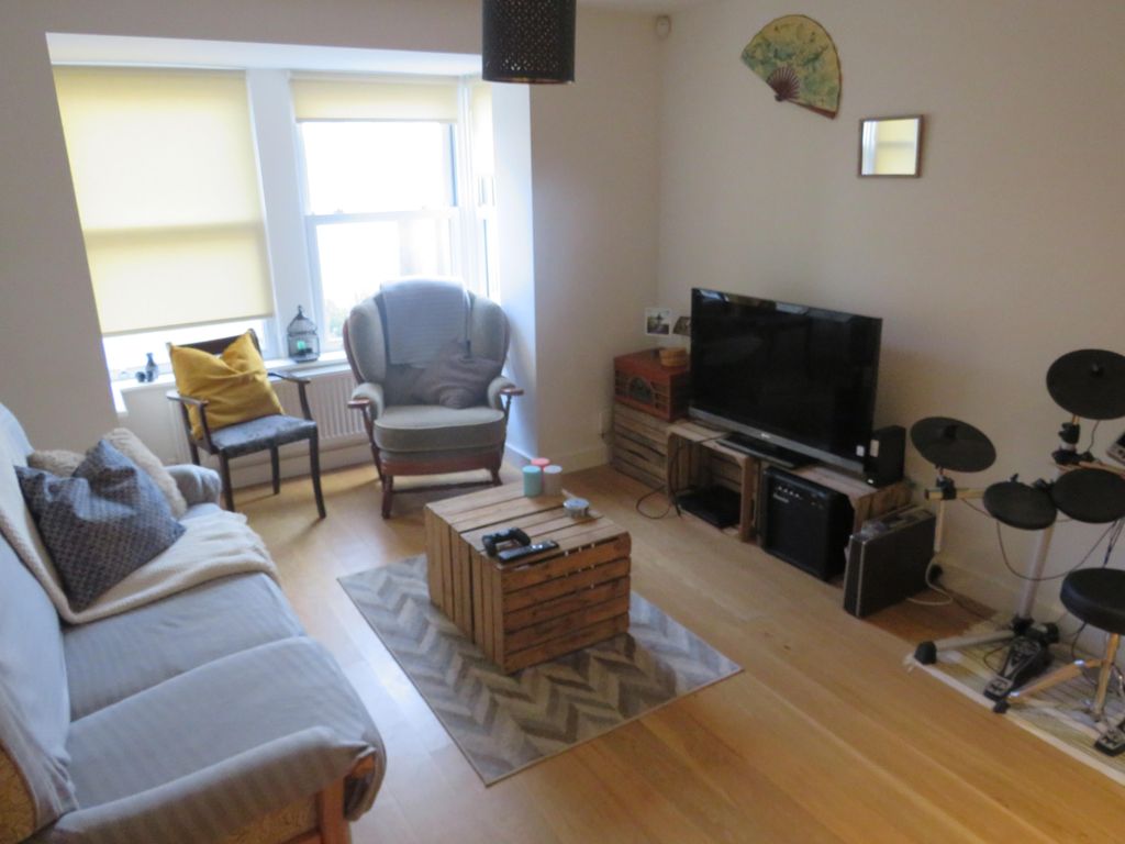 2 bed flat to rent in Ashley Down Road, Bristol BS7, £1,325 pcm
