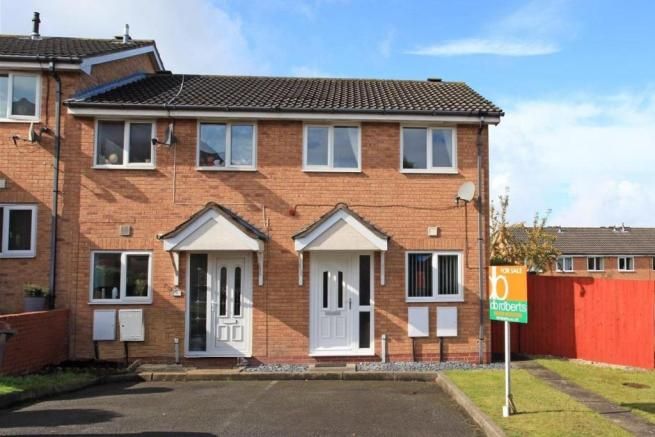 2 bed end terrace house to rent in Charlecote Park, Newdale TF3, £795 pcm