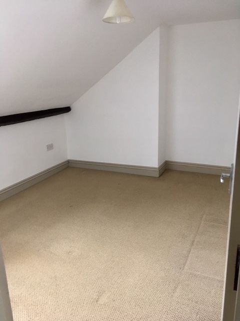 1 bed flat to rent in South Court, Lewes BN7, £1,150 pcm