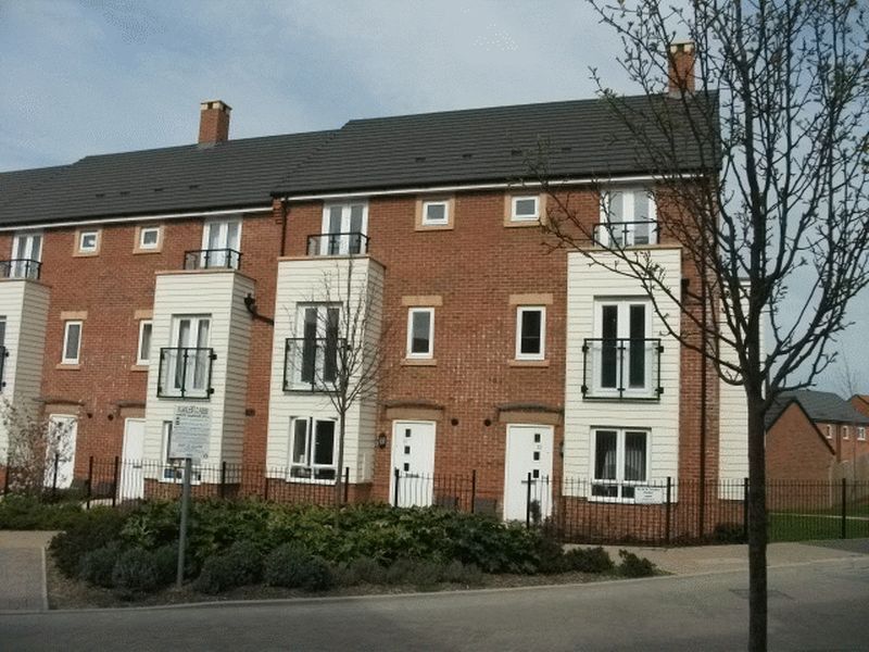 1 bed flat to rent in Blackthorn Road, Didcot OX11, £1,050 pcm
