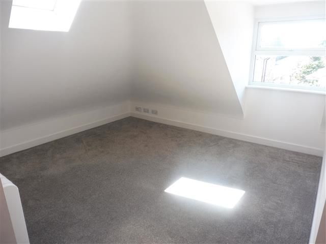 1 bed flat to rent in Southcote Road, Bournemouth BH1, £850 pcm