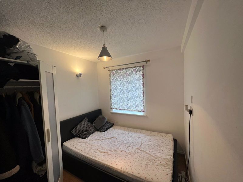 1 bed flat to rent in Oaktree Crescent, Bradley Stoke, Bristol BS32, £950 pcm