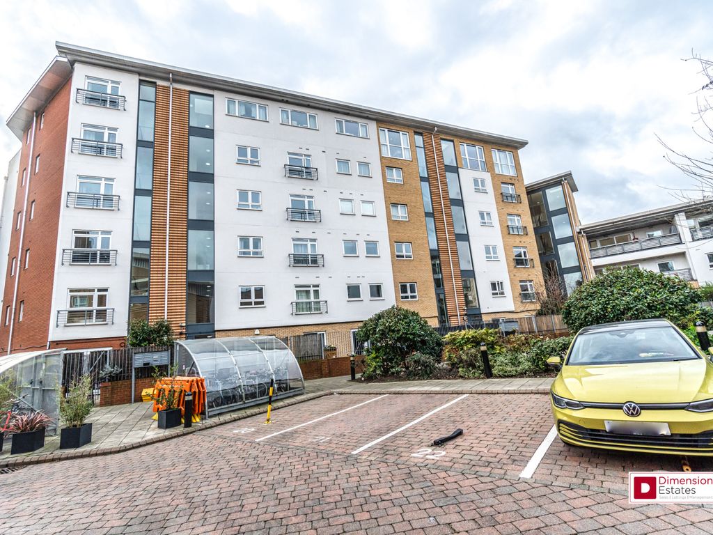 2 bed flat to rent in Marcon Place, Hackney Downs, Hackeny Central, Dalston, London E8, £2,400 pcm