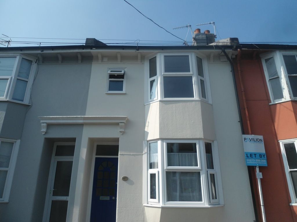 5 bed terraced house to rent in St. Mary Magdalene Street, Brighton BN2, £3,050 pcm