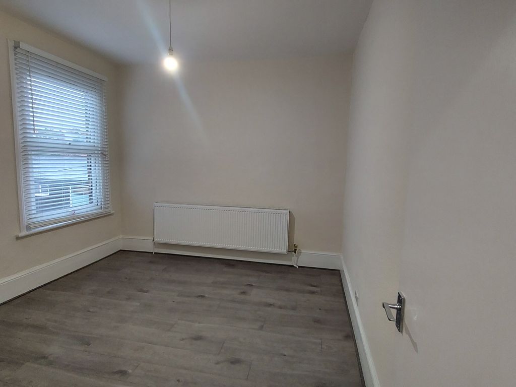 1 bed flat to rent in Stanhope Avenue, Finchley N3, £1,400 pcm