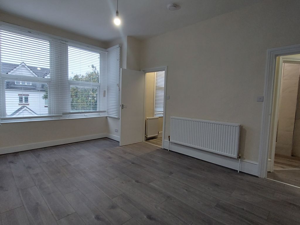 1 bed flat to rent in Stanhope Avenue, Finchley N3, £1,400 pcm