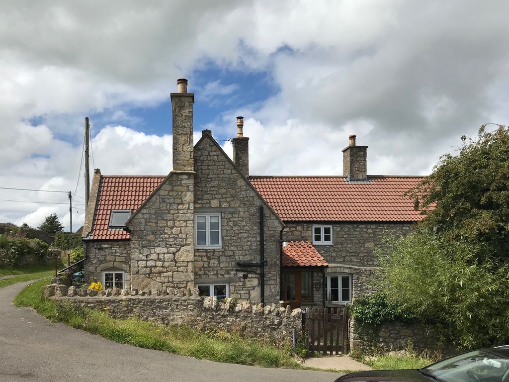 3 bed farmhouse to rent in Upton Lane, East Dundry, Bristol BS41, £1,950 pcm