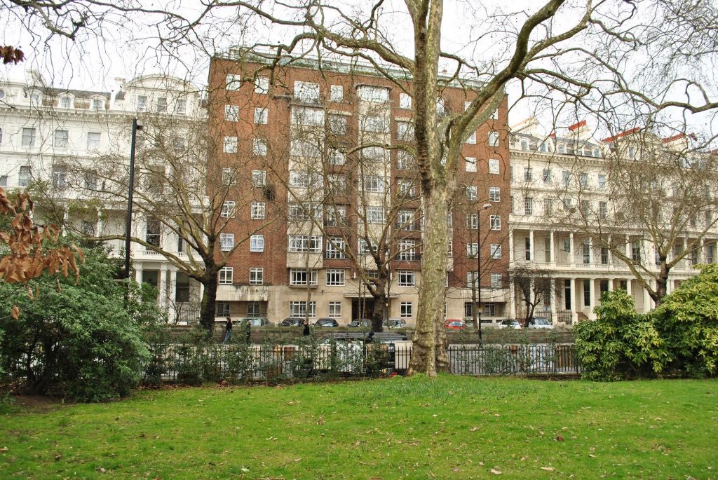 4 bed flat to rent in Lancaster Gate, London W2, £6,933 pcm