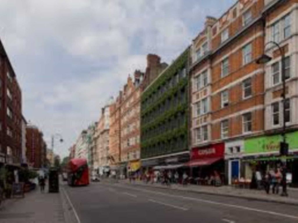 Retail premises to let in Southampton Row, Bloomsbury WC1B, £37,000 pa