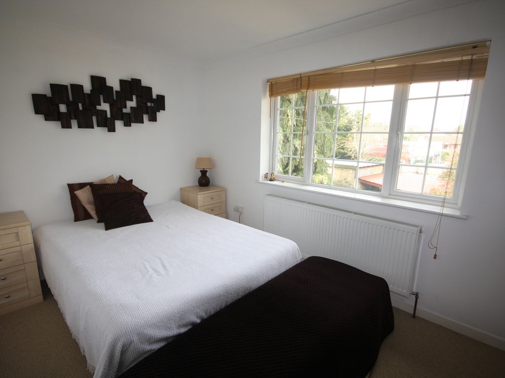 1 bed property to rent in Kitchener Road, Amesbury, Salisbury SP4, £720 pcm