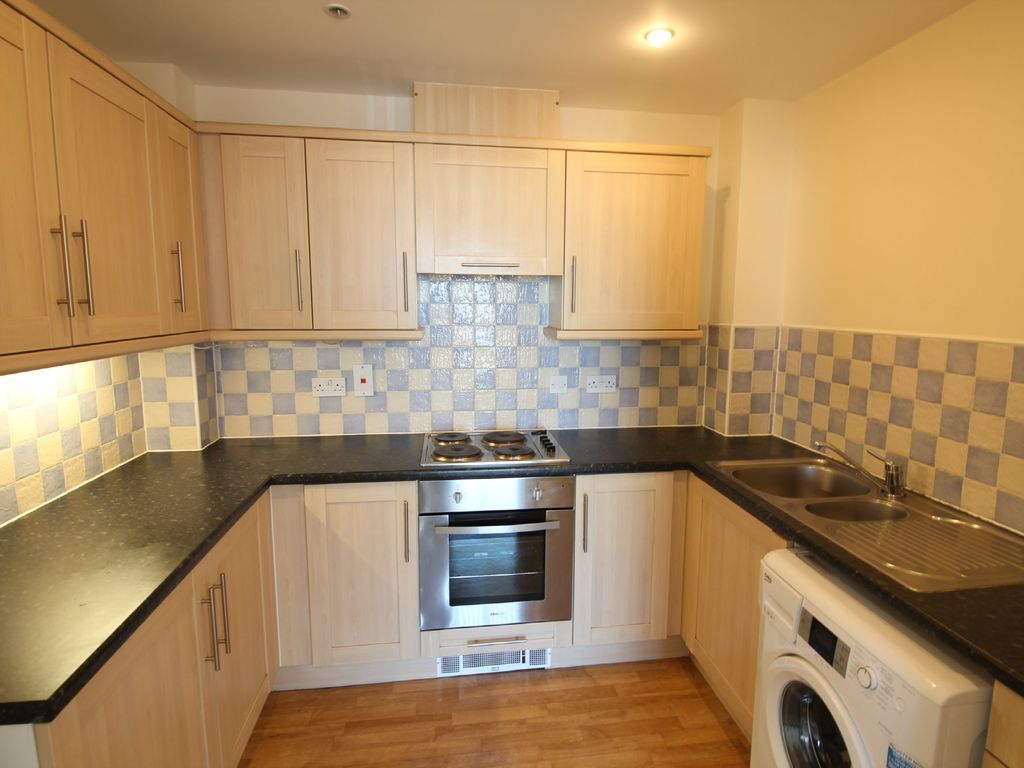 2 bed flat to rent in Stoke Quay, Ipswich IP2, £900 pcm