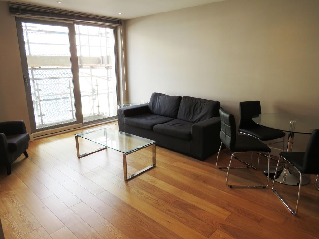 1 bed flat to rent in Bute Terrace, Cardiff CF10, £1,400 pcm