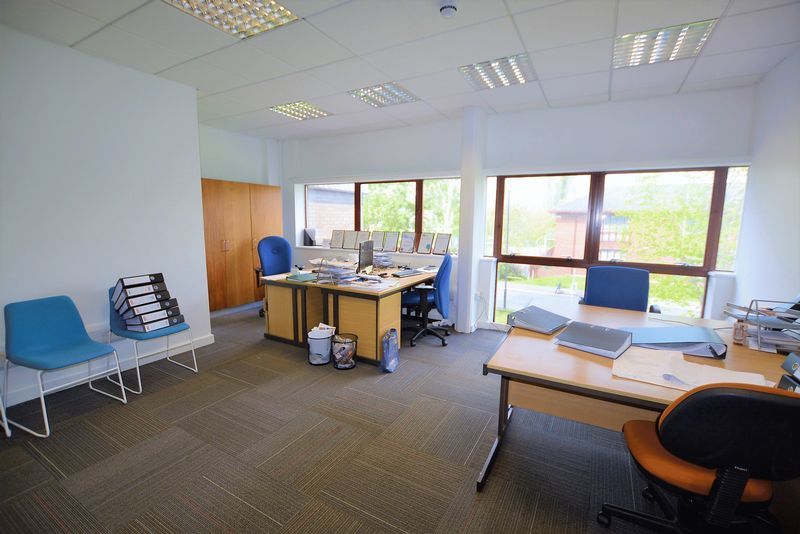 Office to let in Waterside Drive, Langley, Slough SL3, £13,200 pa