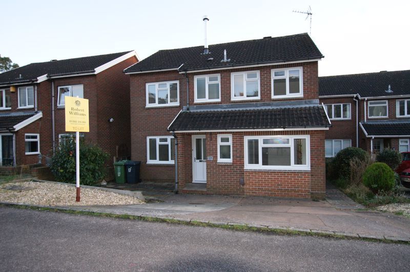4 bed detached house to rent in Culverland Close, Exeter EX4, £1,500 pcm