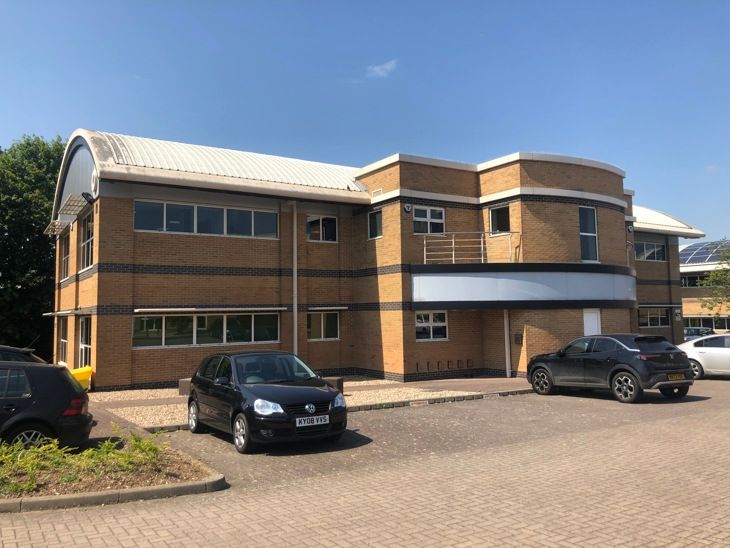Office to let in Ground Floor East, 1 Radian Court, Knowlhill, Milton Keynes, Buckinghamshire MK5, Non quoting
