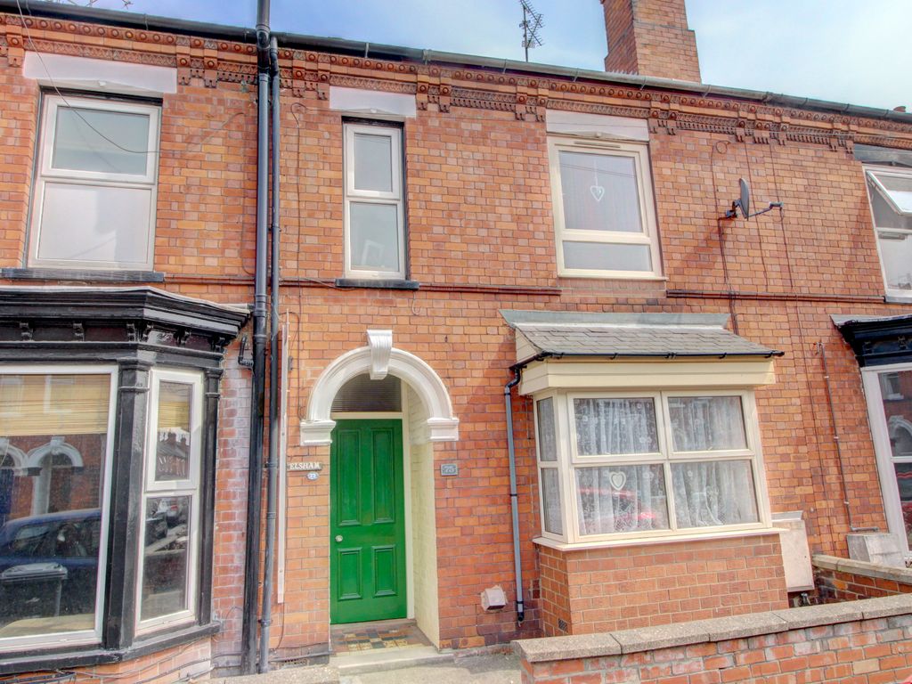 2 bed terraced house for sale in Foster Street, Lincoln LN5, £128,000