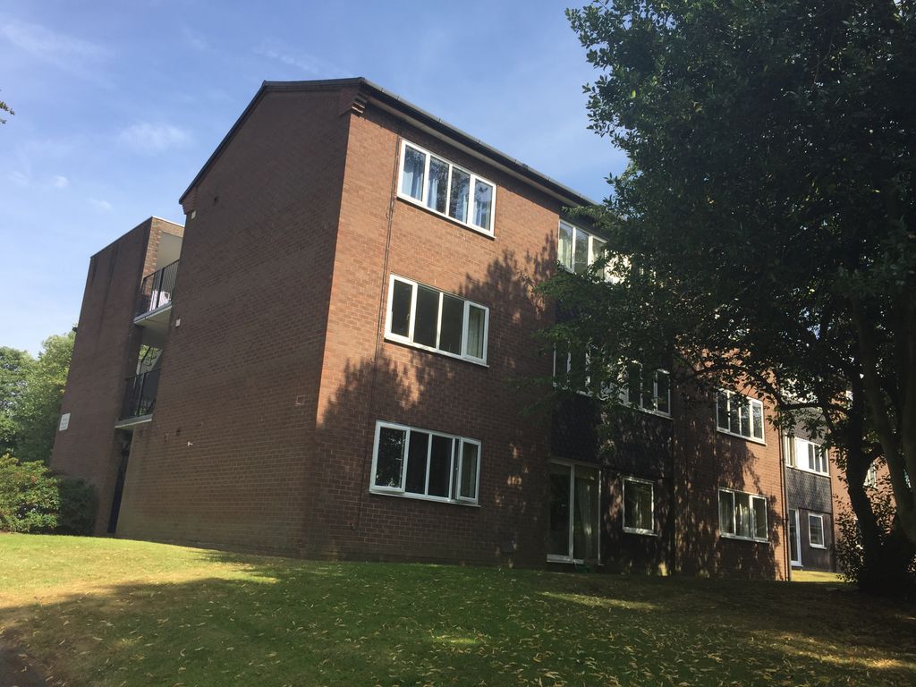 1 bed flat to rent in 1c Stoneyfields Court, Sandy Lane, Newcastle ST5, £625 pcm