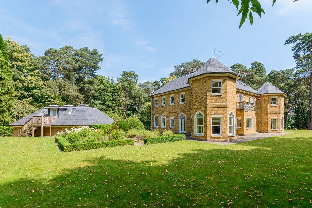 7 bed detached house to rent in Swinley Road, Ascot, Berkshire SL5, £13,500 pcm