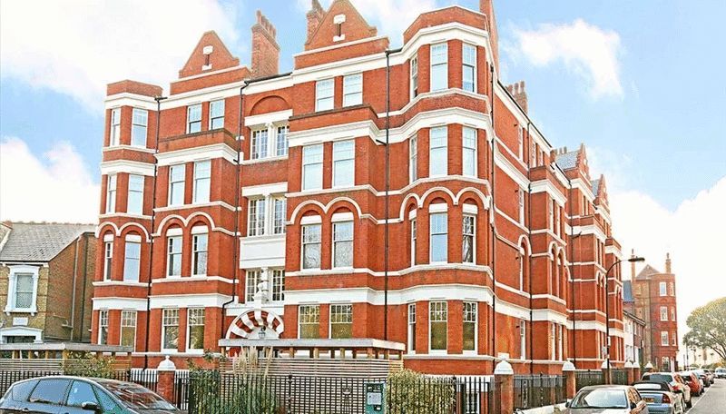 1 bed flat to rent in King Street, London W6, £2,708 pcm