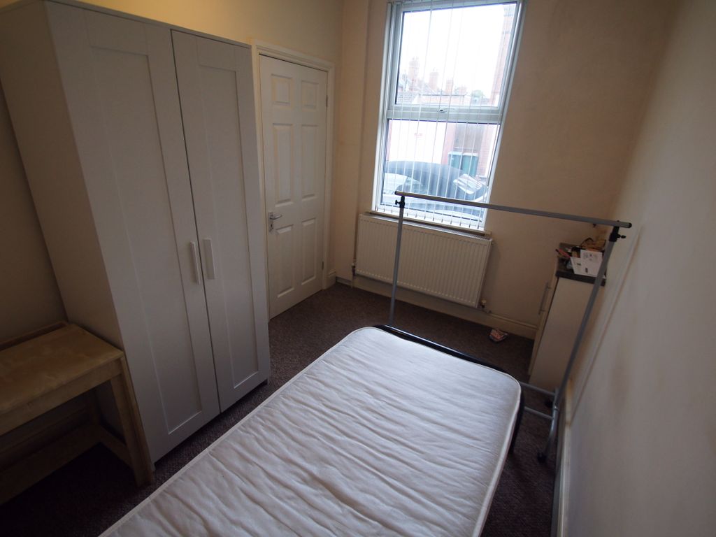 3 bed terraced house to rent in Mowbray Street, Coventry CV2, £850 pcm