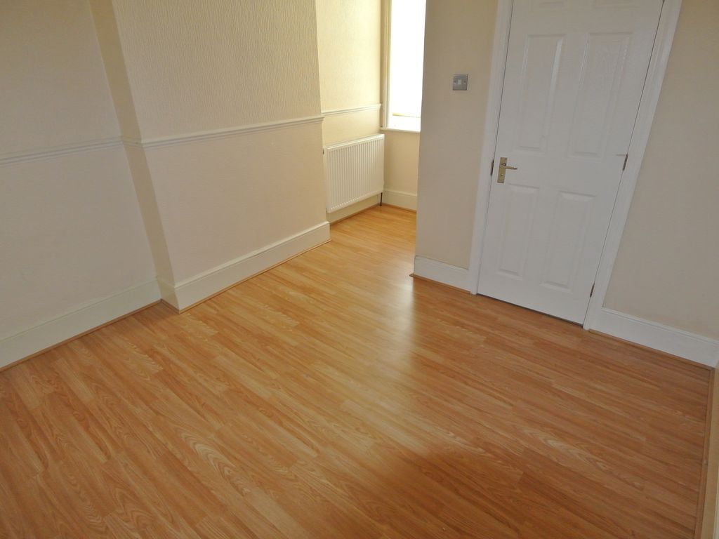 1 bed flat to rent in Ladywell Road, London SE13, £1,300 pcm
