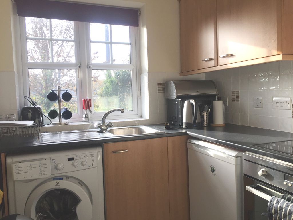 1 bed flat to rent in New Bright Street, Reading RG1, £1,050 pcm