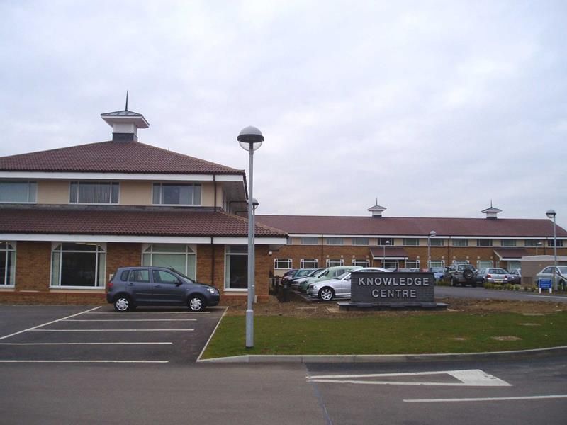 Office to let in Knowledge Centre, Wyboston Lakes, Wyboston, St Neots, Cambs MK44, Non quoting