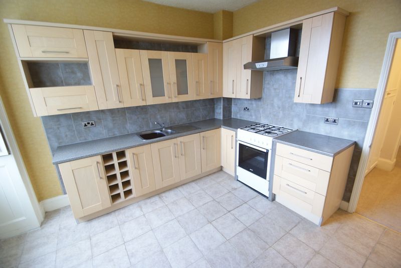 2 bed flat to rent in Kenn, Exeter EX6, £1,045 pcm