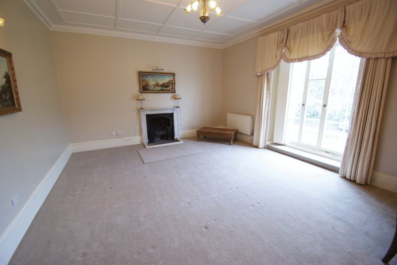 2 bed flat to rent in Kenn, Exeter EX6, £1,045 pcm