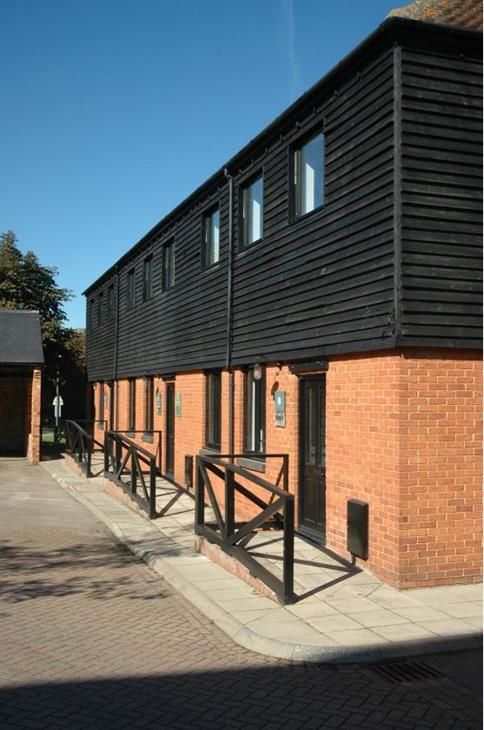 Office to let in First Floor 7 Warren Yard, Warren Park, Milton Keynes, Buckinghamshire MK12, £9,600 pa