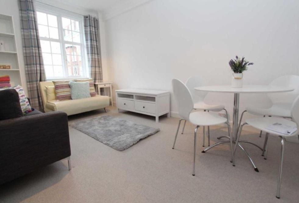 1 bed flat to rent in Abbey Road, St. Johns Wood NW8, £2,000 pcm