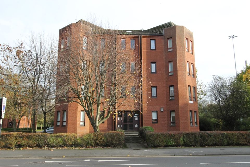1 bed flat to rent in St. Georges Road, Glasgow G3, £800 pcm
