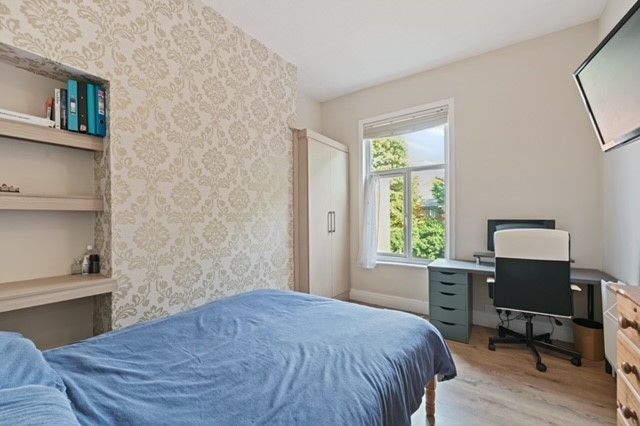 7 bed terraced house to rent in Brackenbury Road, Preston, Lancashire PR1, £3,556 pcm